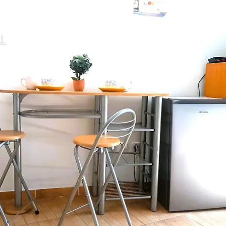 Апартаменти Donda *