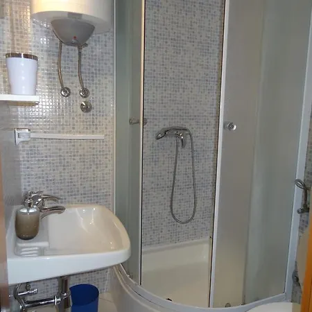 Апартаменты Donda *