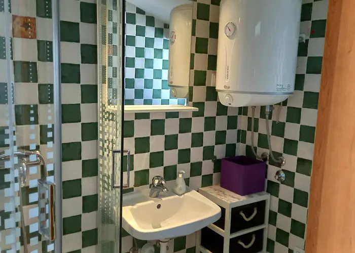 Donda Lägenhet Split